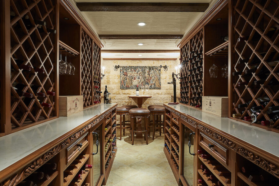 Toluca 1, Wine Cellar