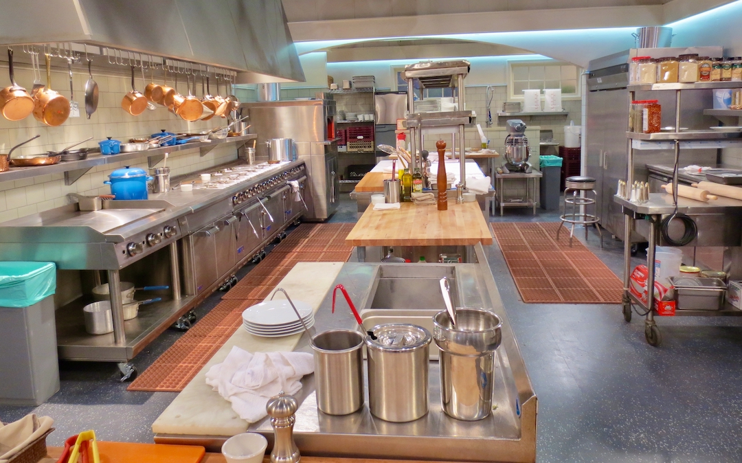 Mom, Commercial Kitchen